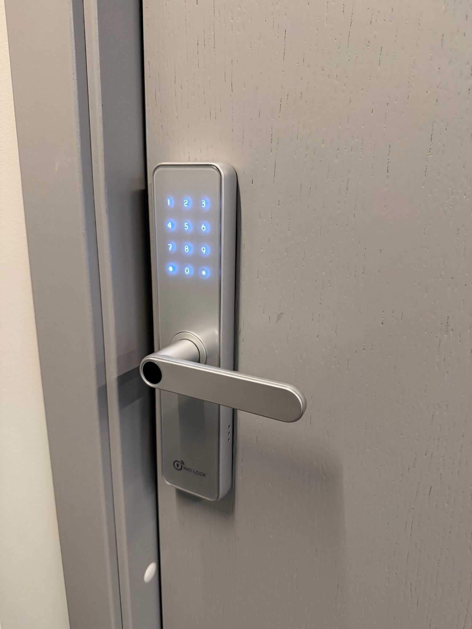 INO 04 - INO LOCK Smart Locks