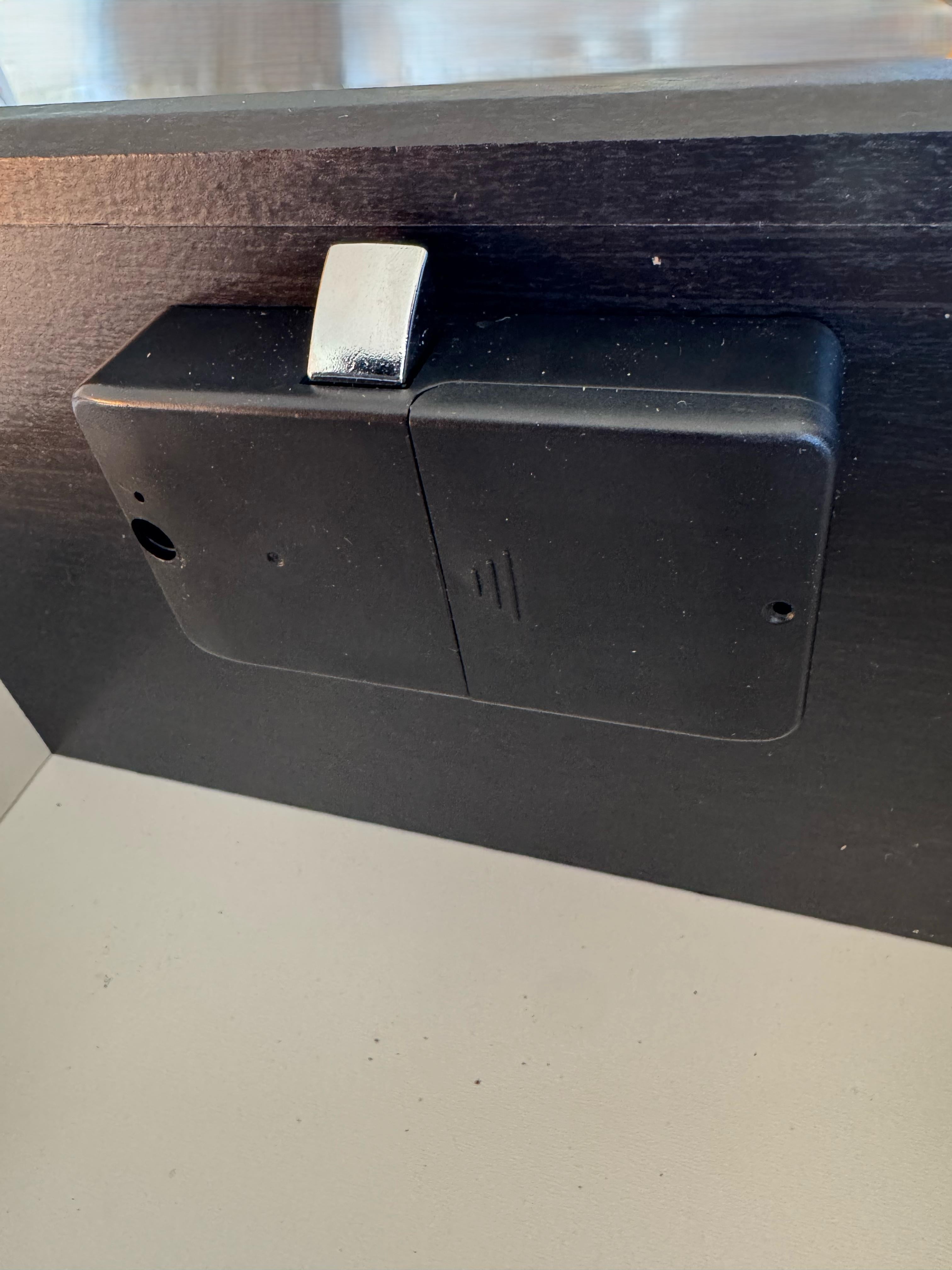 INO priekš skapīšiem.