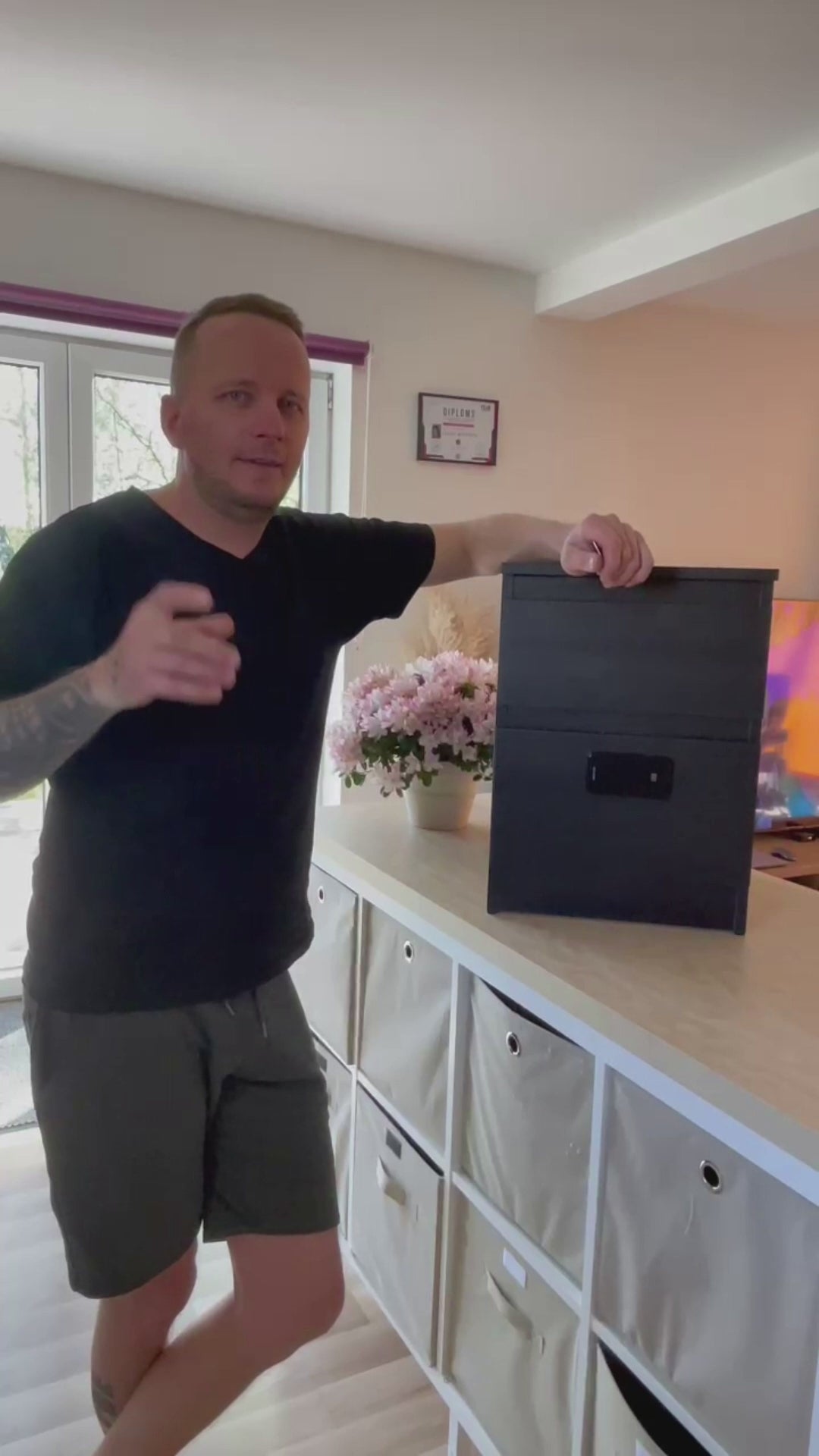 INO priekš skapīšiem.